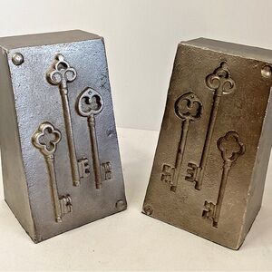 Pottery Barn Molded Key Bookends